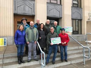 Gallatin Dem Candidates at Courthouse